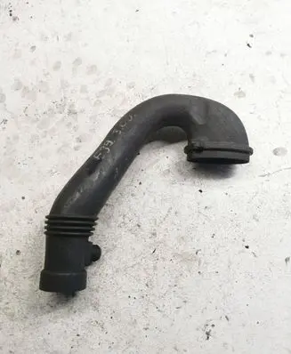 BMW 5 E39 Intercooler hose/pipe 2248154
