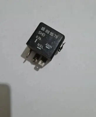 Volkswagen Multivan T4 Other relay 701945383