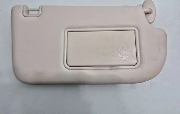 Sun visor