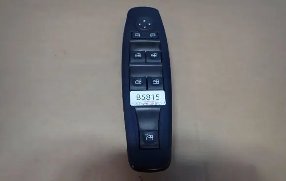 Renault Megane III Electric window control switch 254000001R
