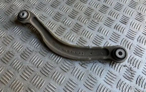 Mercedes-Benz C W205 Rear control arm