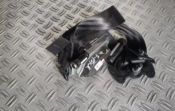 Jaguar F-Pace Front seatbelt HK83611B09AD 18269