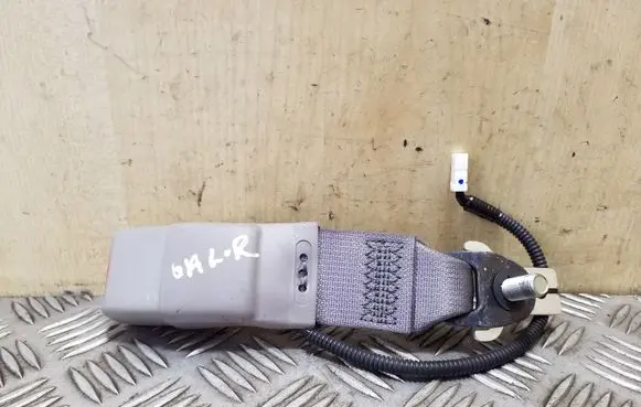 Honda Insight Rear seatbelt buckle 1056783