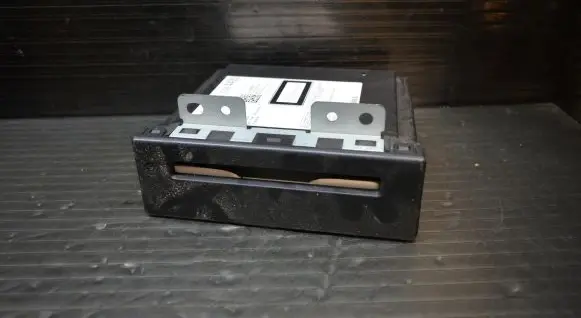 CD/DVD changer