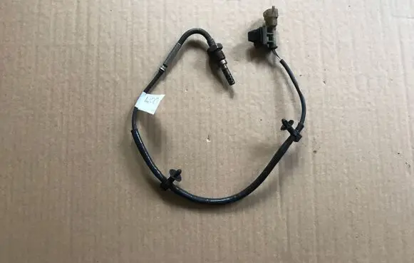 Opel Zafira B Exhaust gas temperature sensor 55562433
