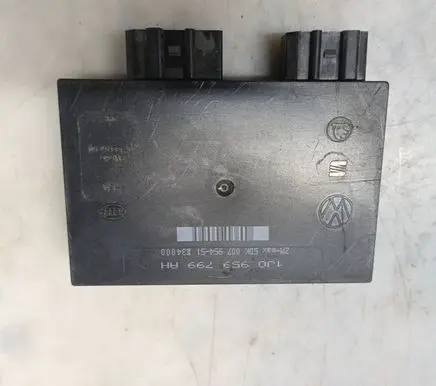 Volkswagen Golf IV Comfort/convenience module 1J0959799AH 5DK00795451