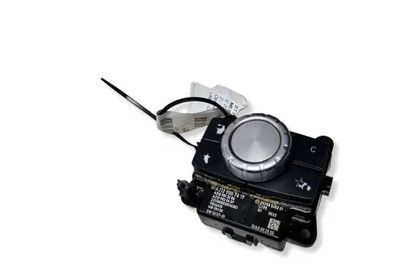 Mercedes-Benz E W212 Head unit multimedia control A2129007619