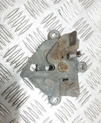 Toyota Yaris Engine bonnet/hood lock/catch