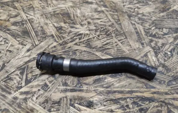 BMW 7 F01 F02 F03 F04 Intercooler hose/pipe 1712758944201 15476810