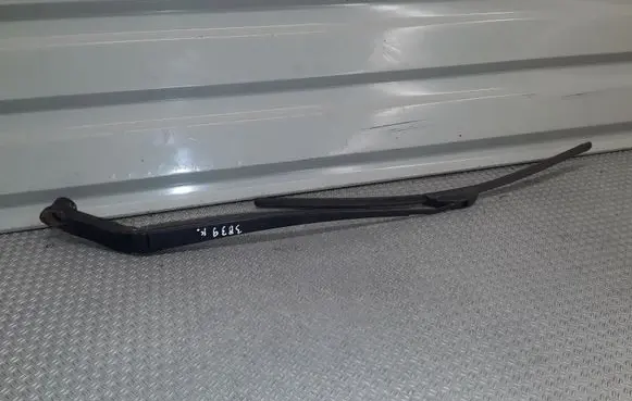 Mazda 6 Windshield/front glass wiper blade 