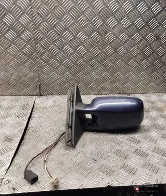 Volkswagen PASSAT B4 Front door electric wing mirror