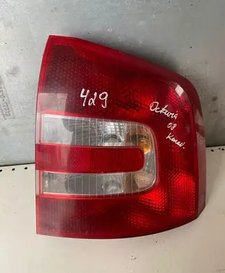 Skoda Octavia Mk2 (1Z) Rear/tail lights 1Z9945096