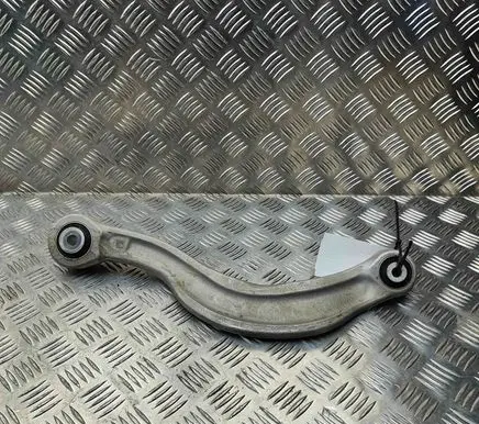 Audi Q8 Rear upper control arm/wishbone 4M0505397P 4M0505371