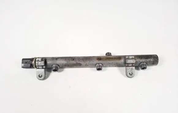 Mercedes-Benz E C207 W207 Fuel main line pipe A6420703095