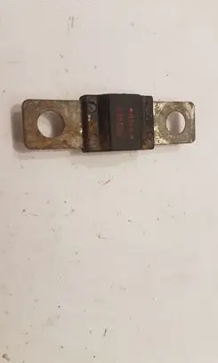 BMW 5 E39 Fuse 8365901