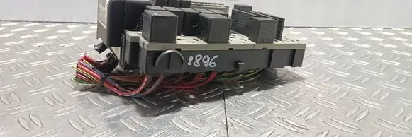Volvo S80 Fuse module 8622520