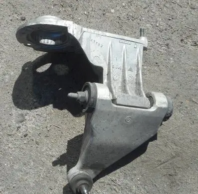 Alfa Romeo 166 Engine mounting bracket 60662430 50553554