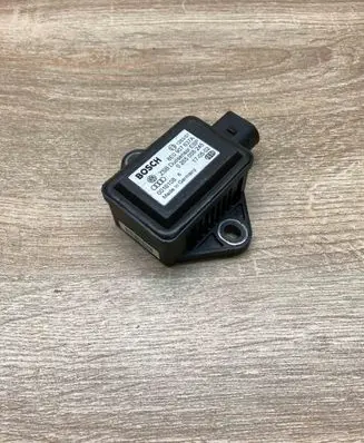 Audi A4 S4 B6 8E 8H ESP acceleration yaw rate sensor 8E0907637A 0265005245