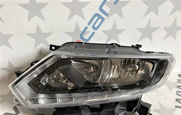 Nissan X-Trail T32 Headlight/headlamp 260606FP1A 260756FP1A
