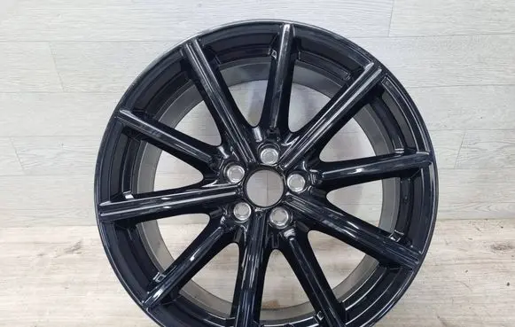 Audi A1 R18 alloy rim 82A601025AN