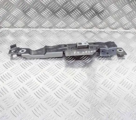 Volvo S90, V90 Fender mounting bracket