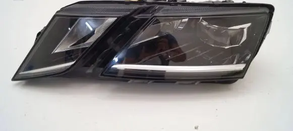 Skoda Octavia Mk3 (5E) Headlight/headlamp