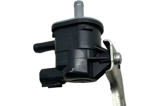 Toyota Corolla E210 E21 Valve vacuum 9091012276