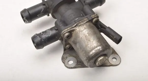 Volvo XC90 Water pump 31338385