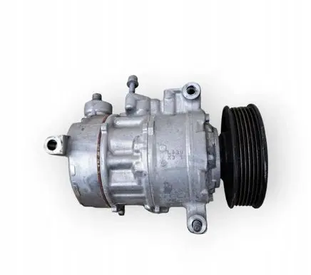 Volkswagen Golf VII Air conditioning (A/C) compressor (pump) 5Q0816803D