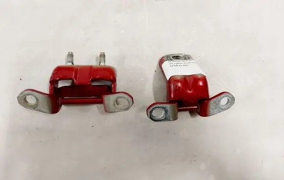 Nissan Qashqai Rear door hinge set 