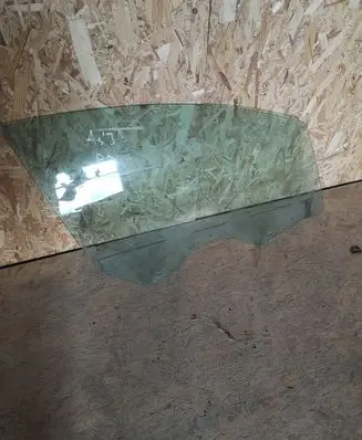 Opel Astra J Front door window glass four-door