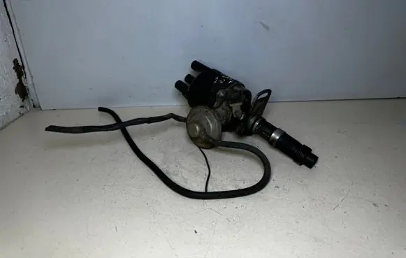Mazda 626 Spark distributor T4T63176E T4T63176 FE14