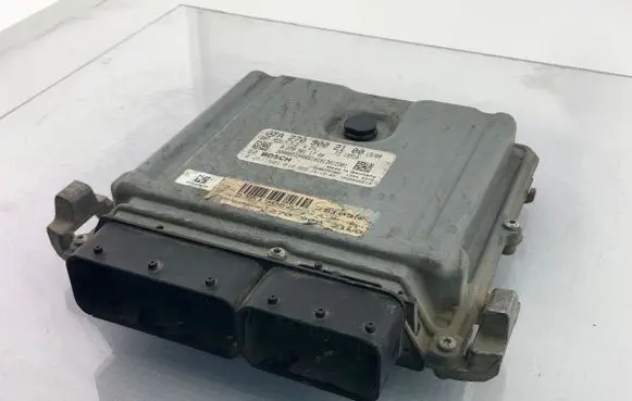 Mercedes-Benz A W176 Engine control unit/module A2709002100 0261S09816 A2709011700
