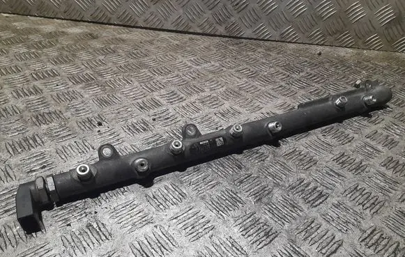 BMW 5 E60 E61 Fuel main line pipe 7788679 0445216008