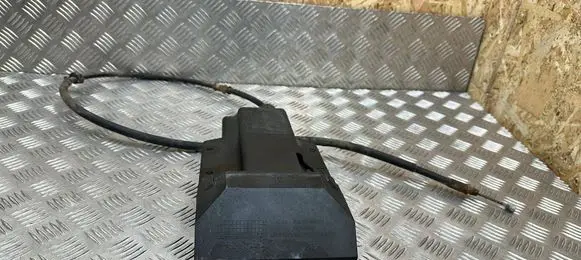 Chevrolet Captiva Hand brake control module 20951996