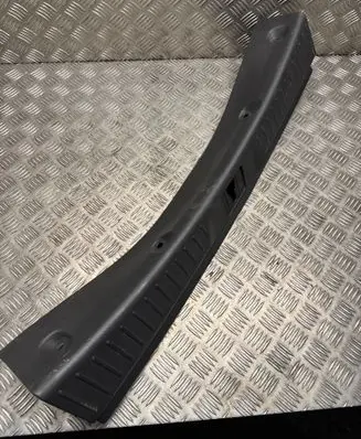 Ford Kuga II Trunk/boot sill cover protection CV44S404c08agw