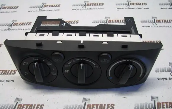 Toyota Avensis T250 Climate control unit 5590005221