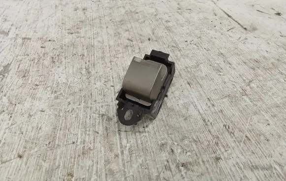 Jaguar XF X250 Electric window control switch 8X2314717AB