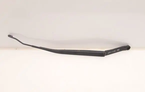 Renault Latitude (L70) Front wiper blade arm