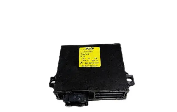 Mercedes-Benz S W220 Light module LCM 2208203026