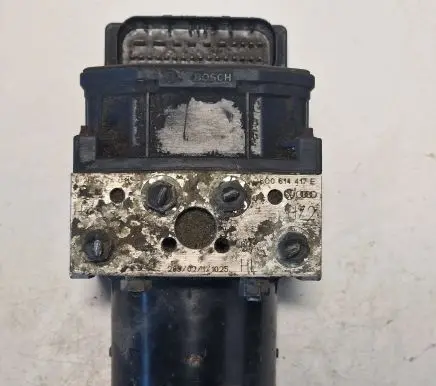 Skoda Octavia Mk2 (1Z) ABS Pump 6Q0614417E