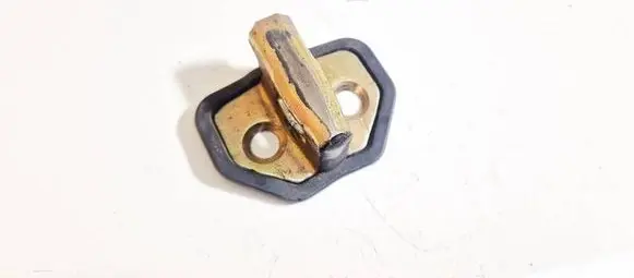 Volvo S40, V40 Front door lock loop/hook striker 