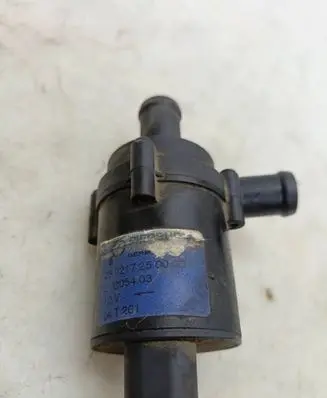 Volkswagen Sharan Webasto circulation pump for autonomous heater 252217 250000 04T261