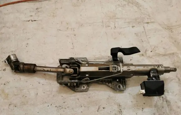 Peugeot 508 RXH Steering wheel axle 9673759980 36448800 9673758980