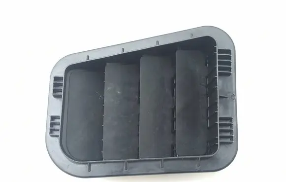 KIA Niro Quarter panel pressure vent 
