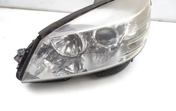 Mercedes-Benz C W204 Headlight/headlamp A2048208561