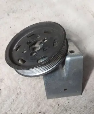 Ford Galaxy Power steering pump pulley 038145255B
