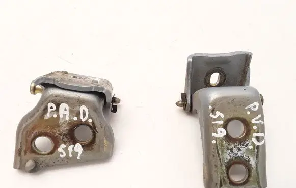 Front door hinge set