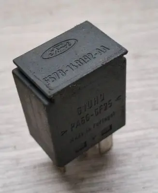Ford Focus Other relay G1UHQ