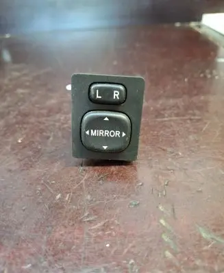 Toyota Corolla Verso AR10 Wing mirror switch 183574 769746D